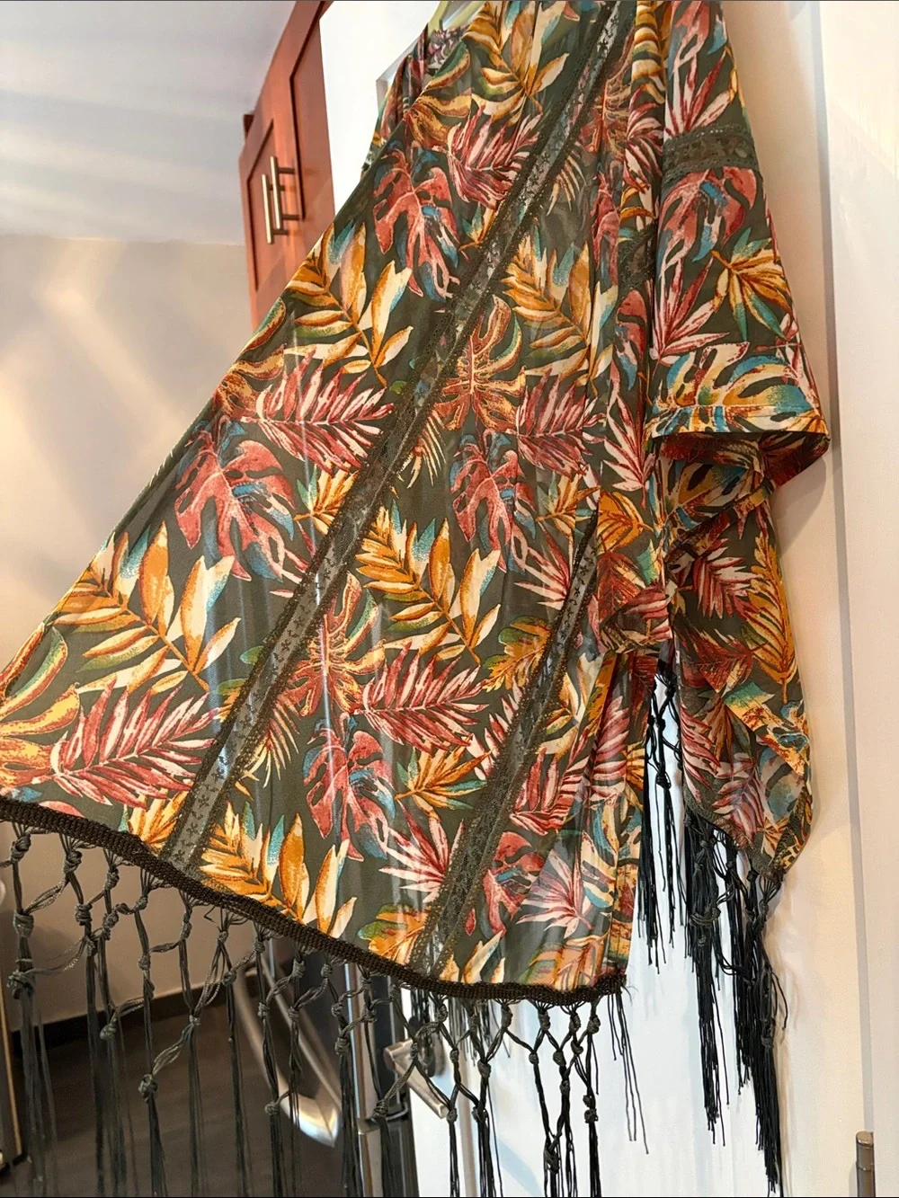 Kimono small will fit up to large